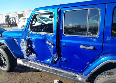 2020 Jeep Wrangler Unlimited Sahara z USA, uszkodzony, nr VIN 1C4HJXEN4LW231188